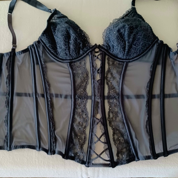 NWT Victoria's Secret Fearless Criscross Front Crystal Gray Corset Busti… - Picture 9 of 16